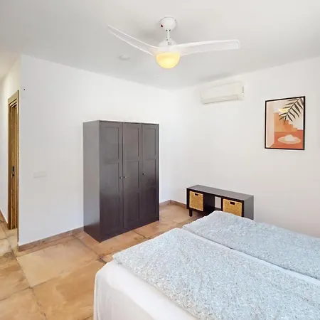 Villa El Chaparral - Renovated In La Cala